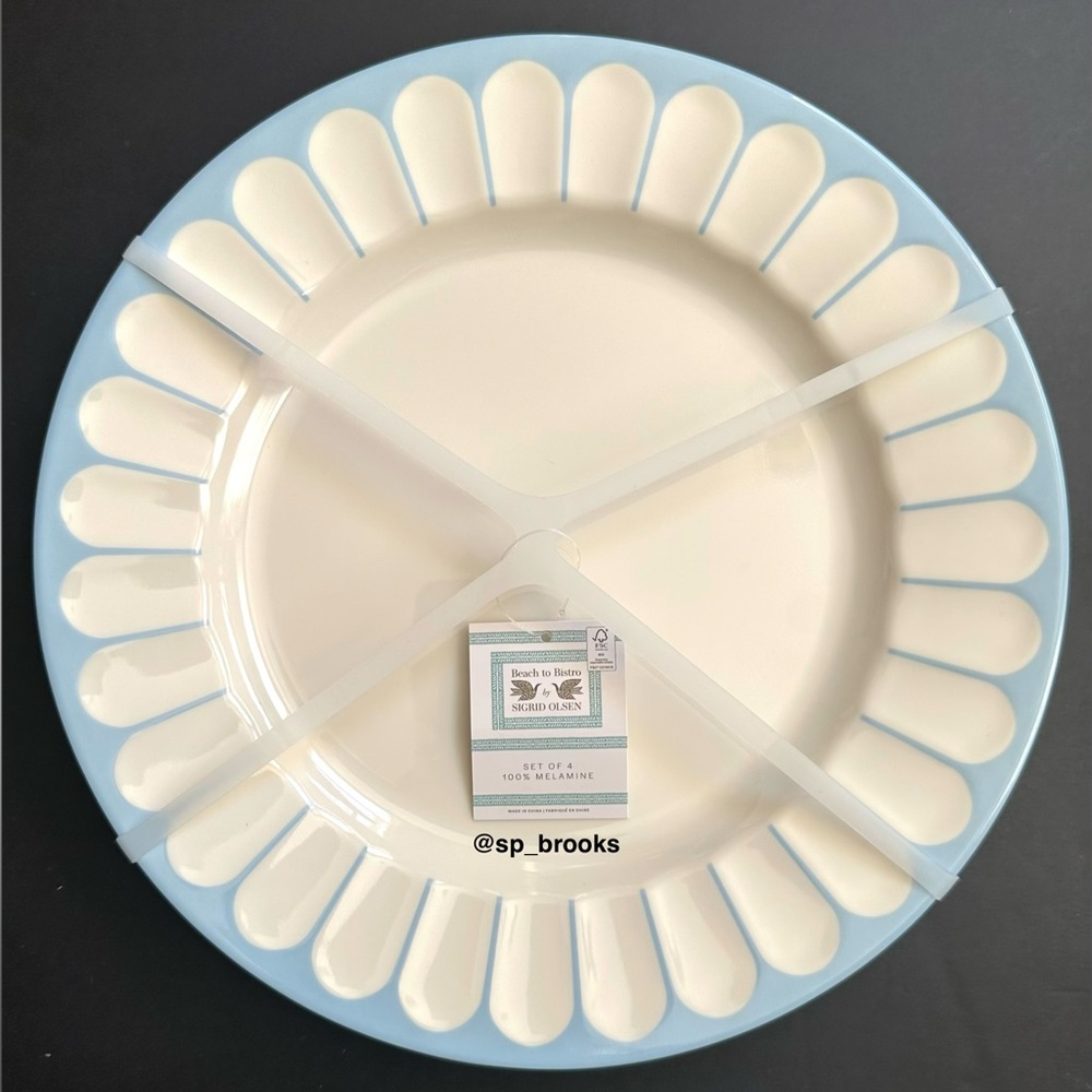 🎁4PC SIGRID OLSEN Melamine Plates - 4 Dinner w Rim Ridges - Blue & Ivory